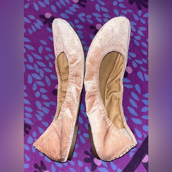 Lucky Brand Emmie Flat Rose Pink Velvet Floral Pattern Ballet Flat size 11 - Picture 5 of 7